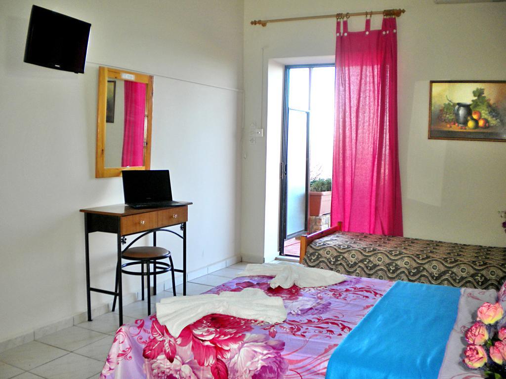 Chios Rooms Myview Karfás Esterno foto
