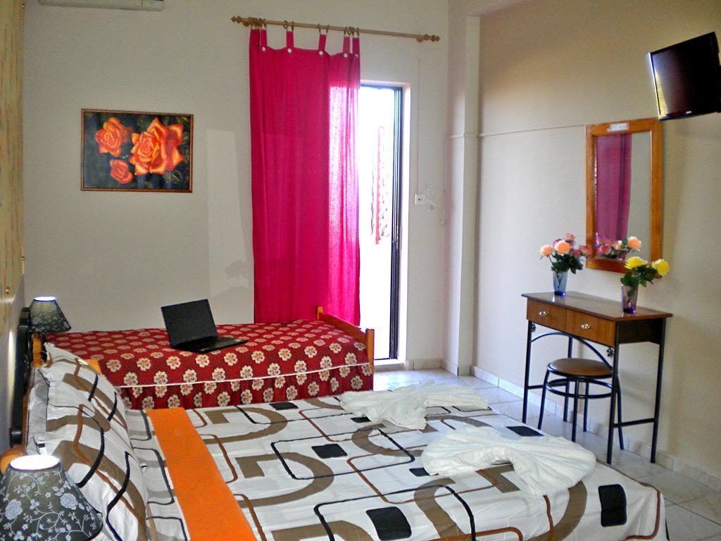 Chios Rooms Myview Karfás Esterno foto